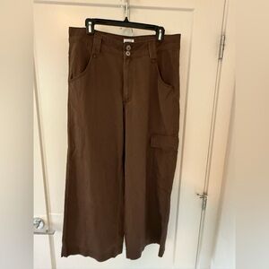 Brown Wide-Leg Cargo Pants size 12